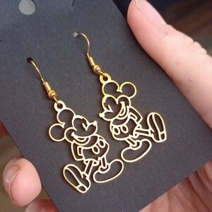 ♥️Individually $10 Or Bundle 3/$26 Disney Gold Mickey Mouse Inspired Earrings 💛